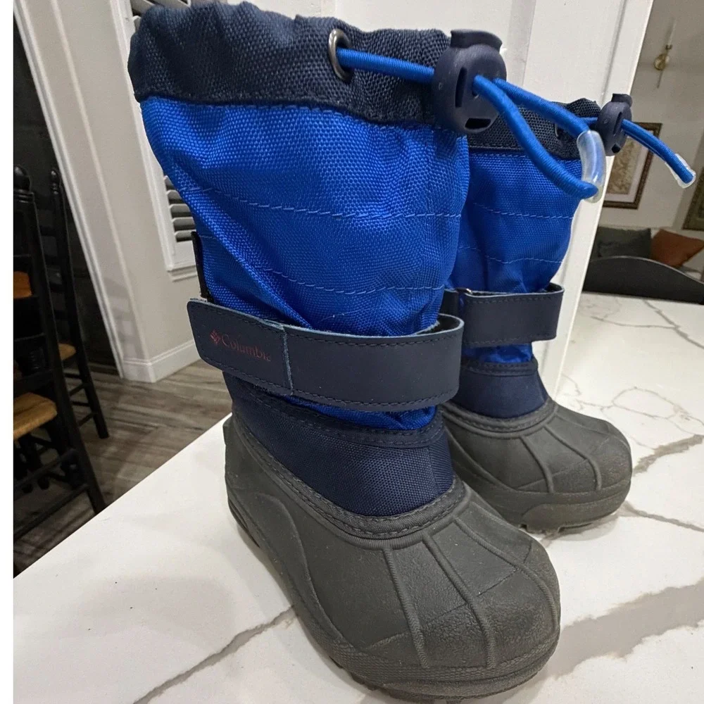 Columbia Kids Powderbug Plus II Waterproof Snow Boots Blue Navy Gorpcore Size 9
